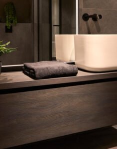 SG ACCESSORIES -TOWELS — Toalla de baño Seine LUXE