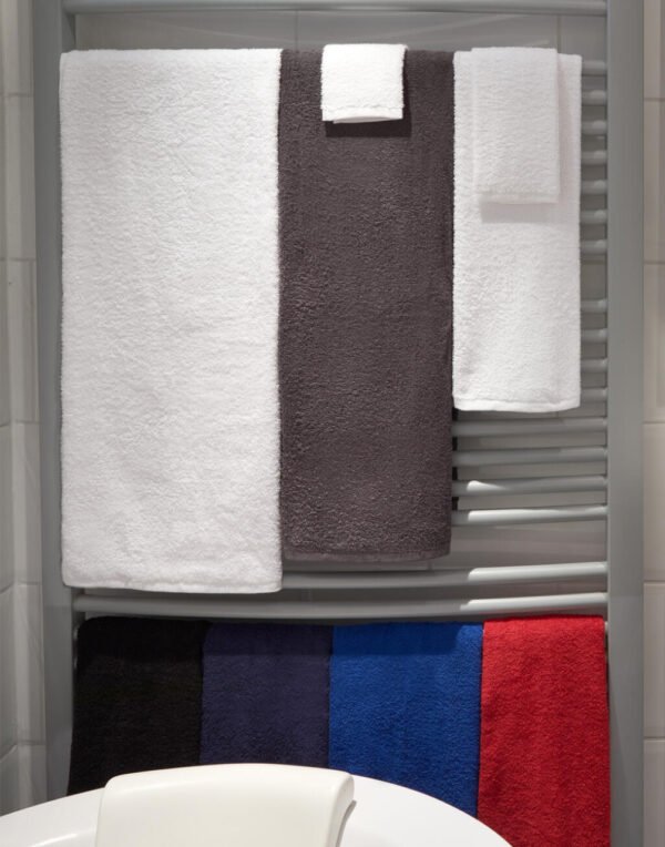 SG ACCESSORIES -TOWELS