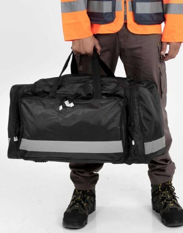 Jumbo Kit Holdall Glasgow