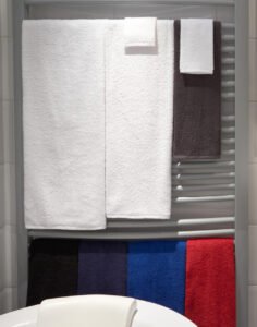 SG ACCESSORIES -TOWELS